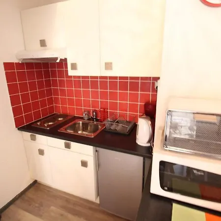 Luchon Centre: Duplex 2/3 Pers, Balcon, Parking - Fr-1-313-209 아파트