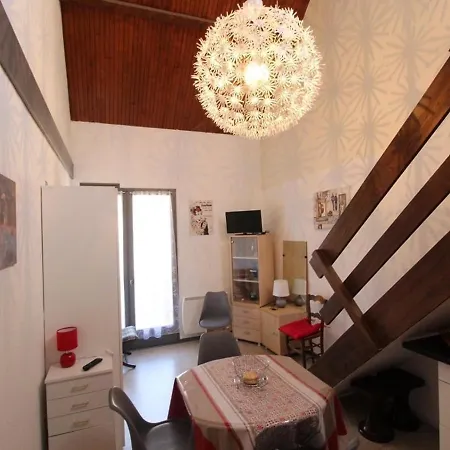 Luchon Centre: Duplex 2/3 Pers, Balcon, Parking - Fr-1-313-209